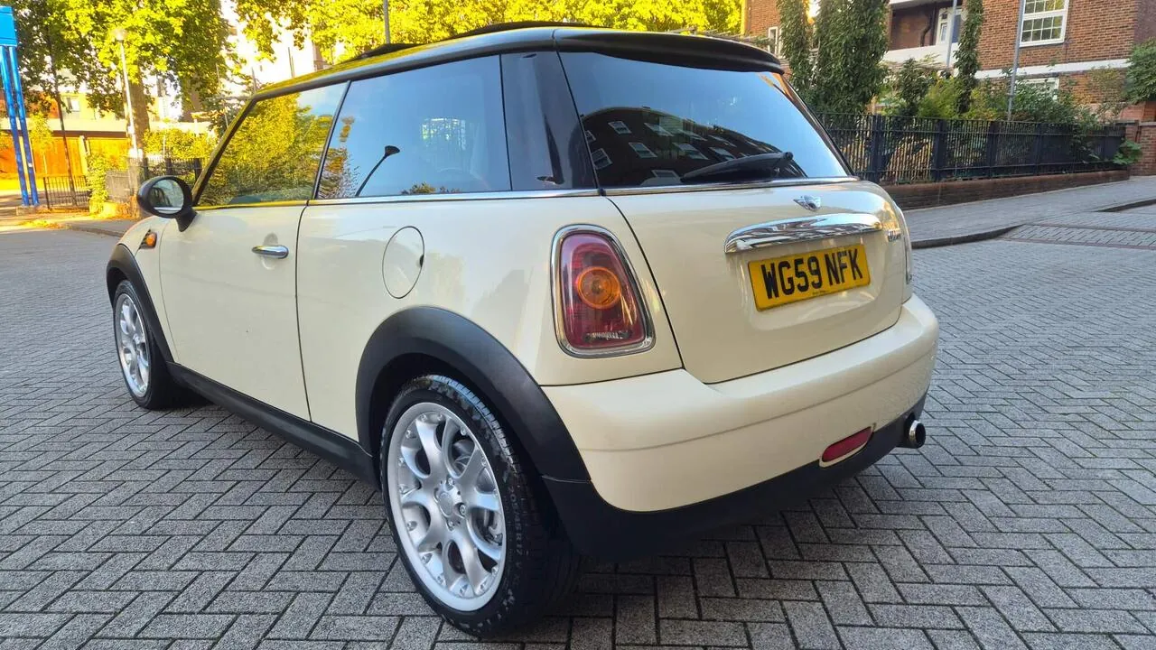 Mini Cooper 2009 photo 5