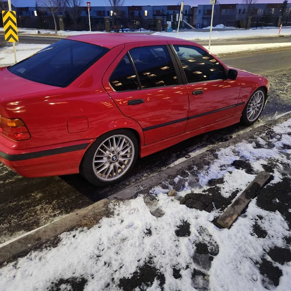 BMW 3 Series 1997 photo 4