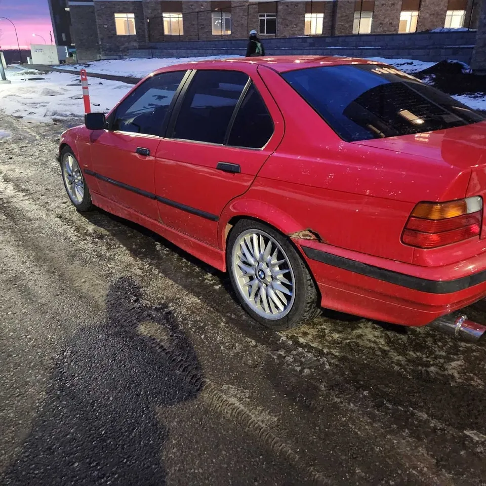 BMW 3 Series 1997 photo 3