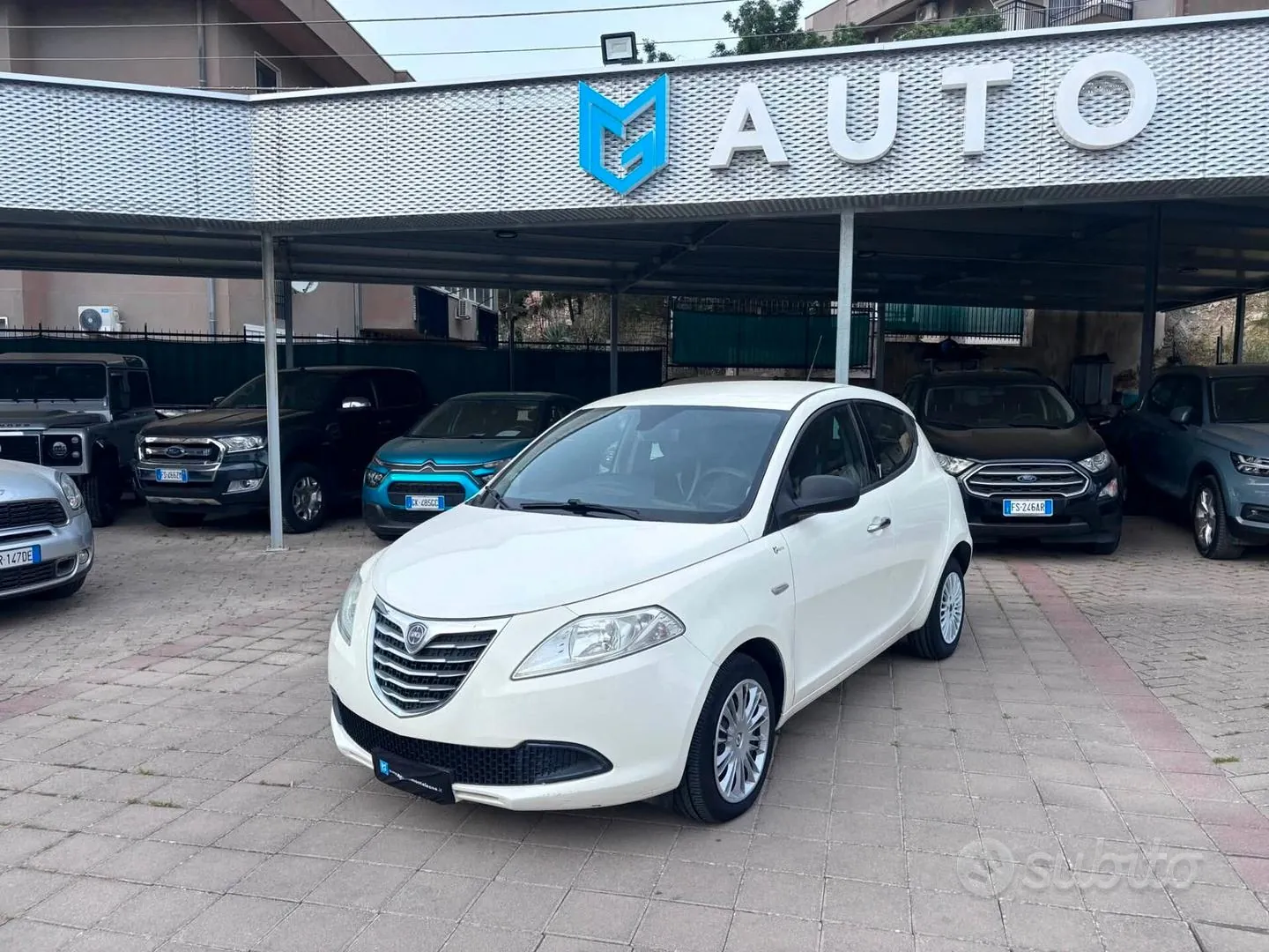 Lancia Ypsilon 2014 photo 4