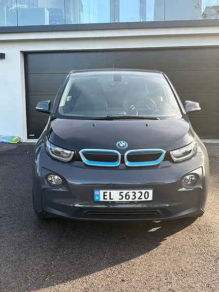 BMW I3