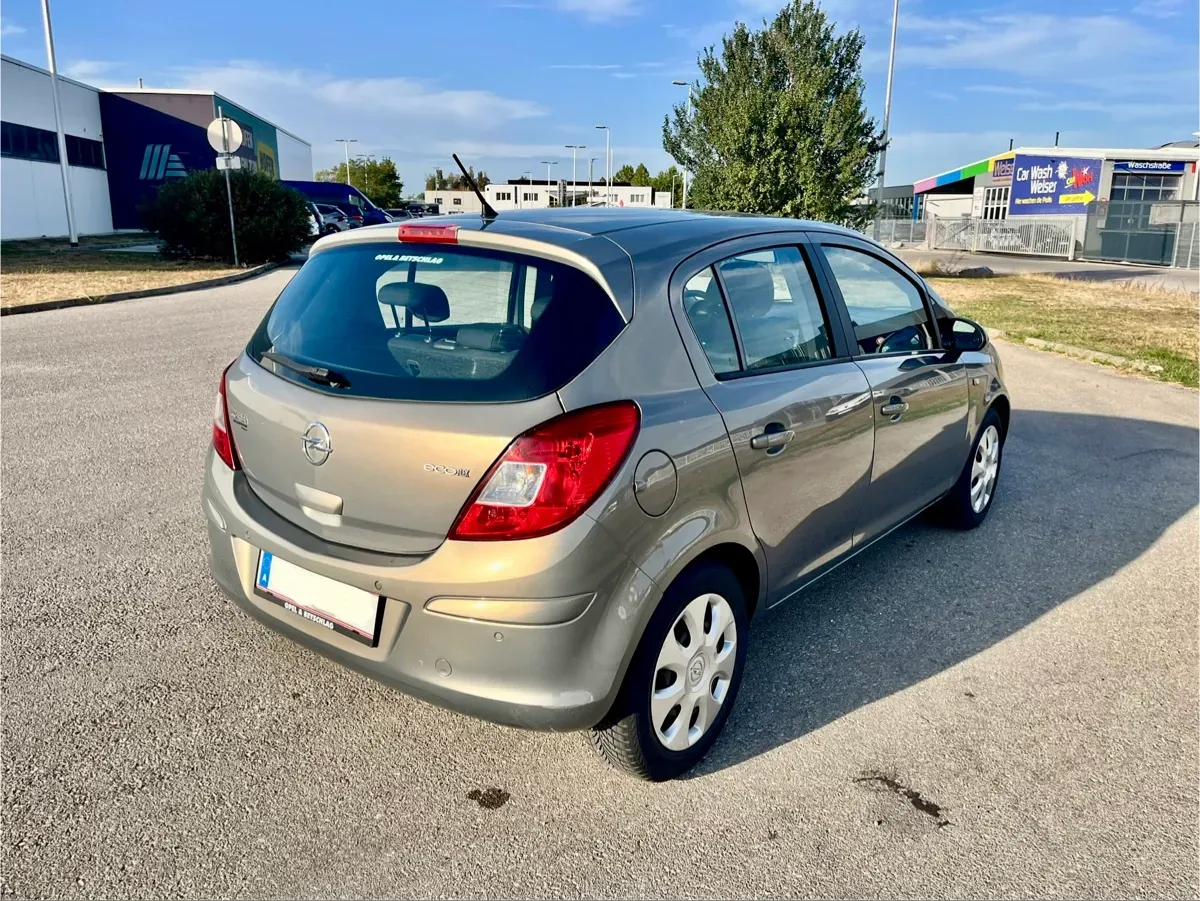 Opel Corsa 2013 photo 3