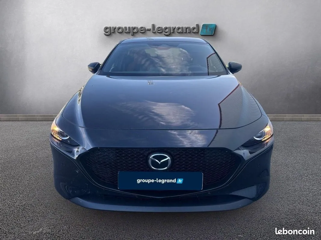 Mazda 3 2025 photo 2