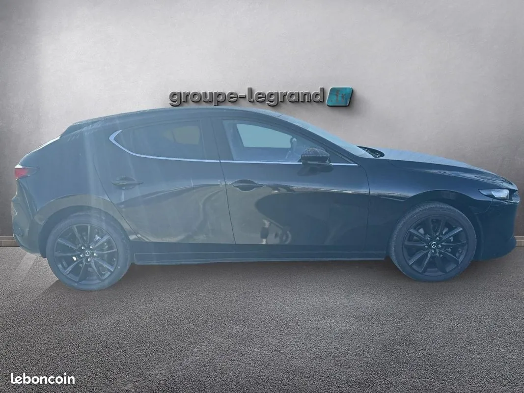 Mazda 3 2025 photo 4