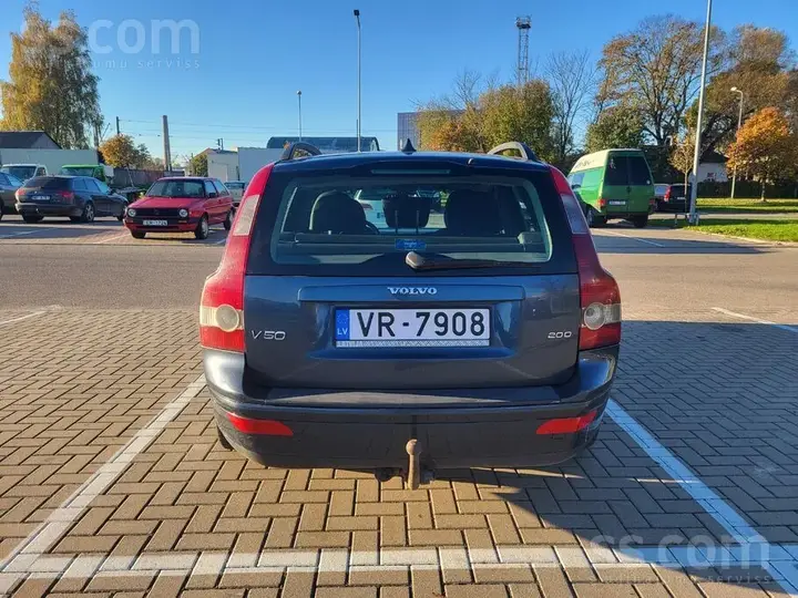 Volvo V50 2005 photo 5