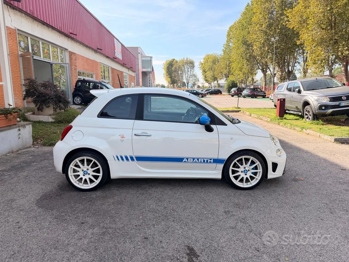 Abarth 595 2018 photo 2