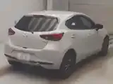 Mazda 2 2026 photo 3
