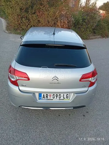 Citroen C4 2013 photo 5