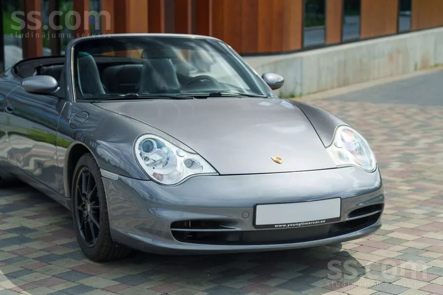Porsche 911 2002 photo 3