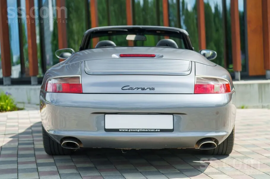 Porsche 911 2002 photo 5