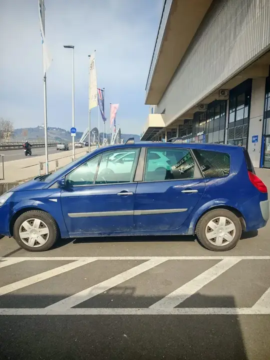 Renault Scenic 2008 photo 3