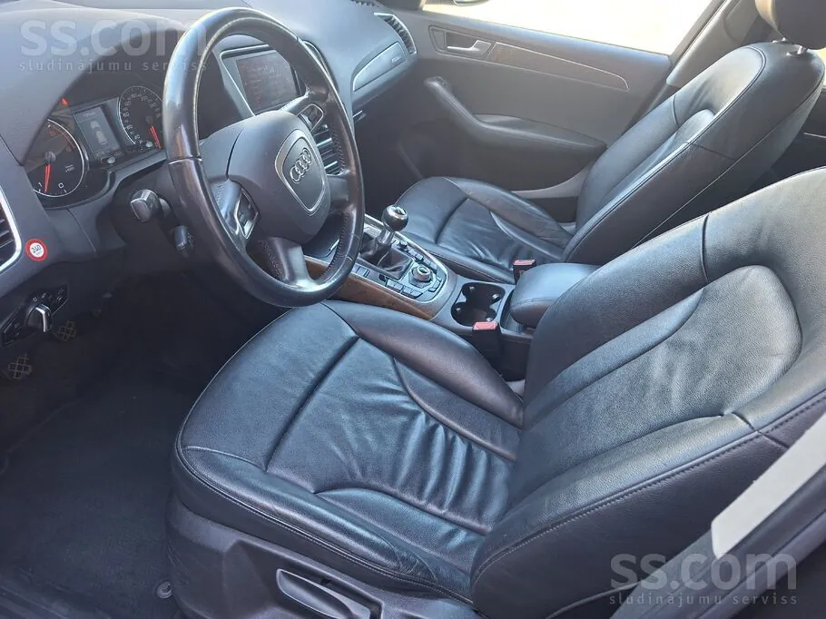 Audi Q5 2011 photo 5