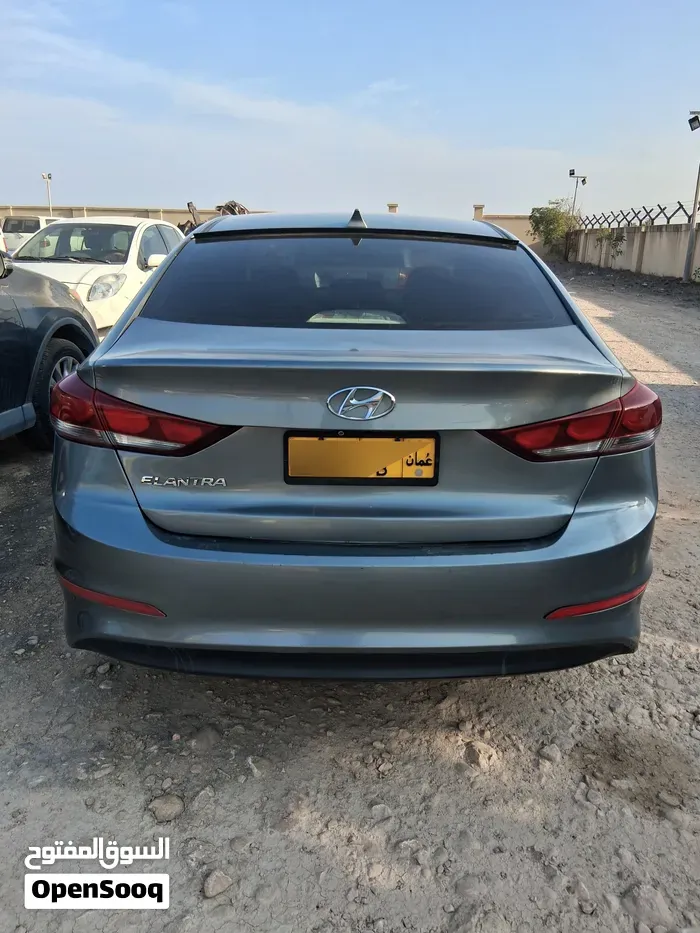 Hyundai Elantra 2016 photo 2