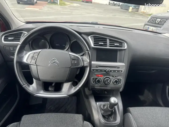 Citroen C4 2016 photo 5