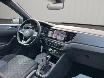 Volkswagen Polo 2024 photo 2