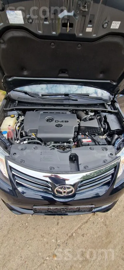 Toyota Avensis 2013 photo 4