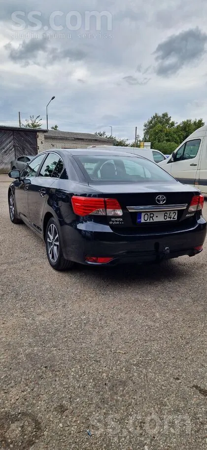 Toyota Avensis 2013 photo 3