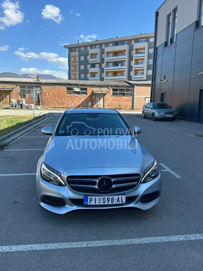 Mercedes-Benz C 220 2015 photo 5