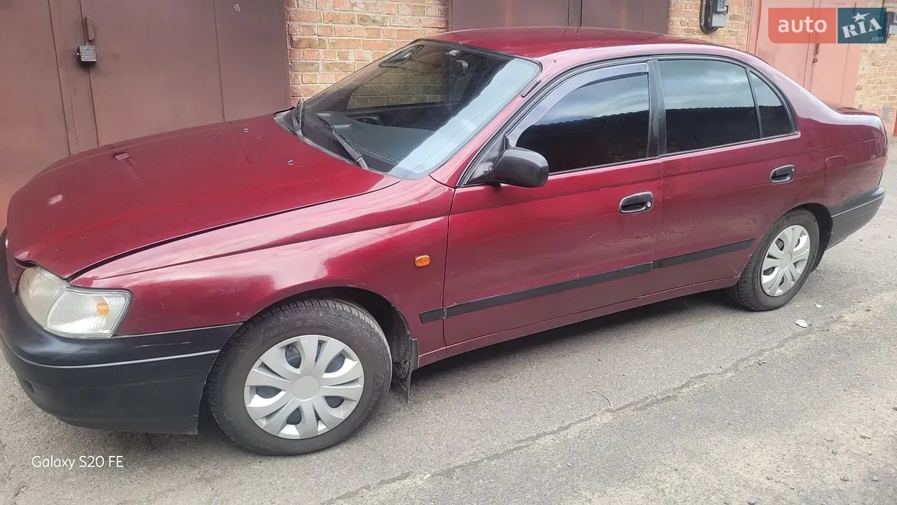 Toyota Carina E 1996 photo 3