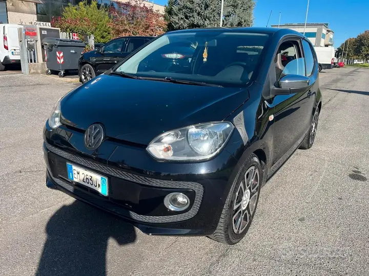 Volkswagen Up