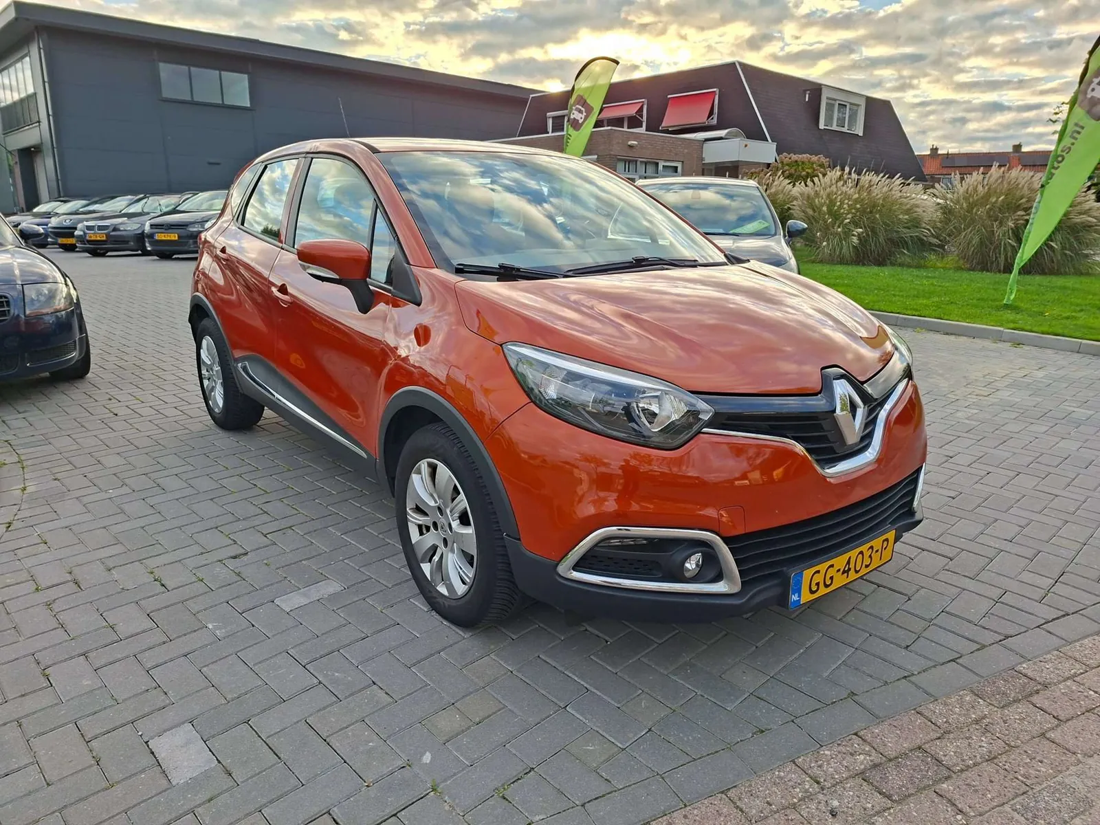 Renault Captur 2013 photo 2