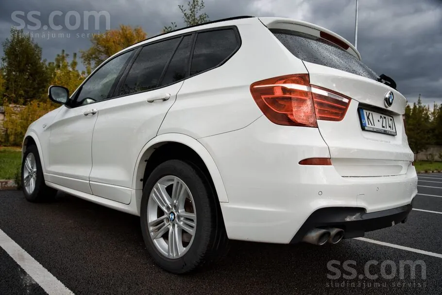 BMW X3 2012 photo 3