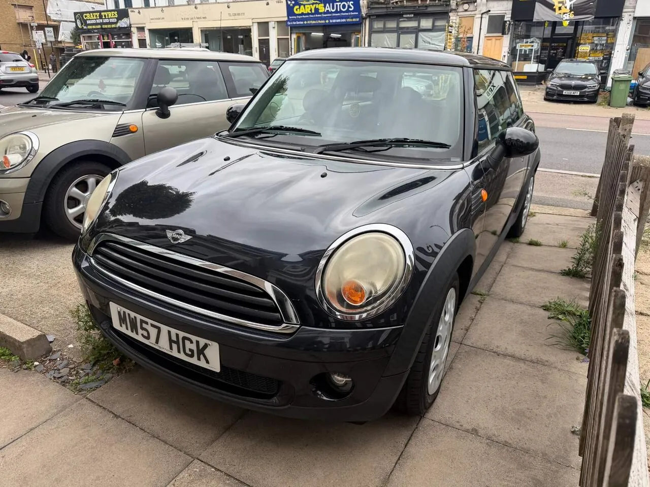 Mini Hatch 2008 photo 2