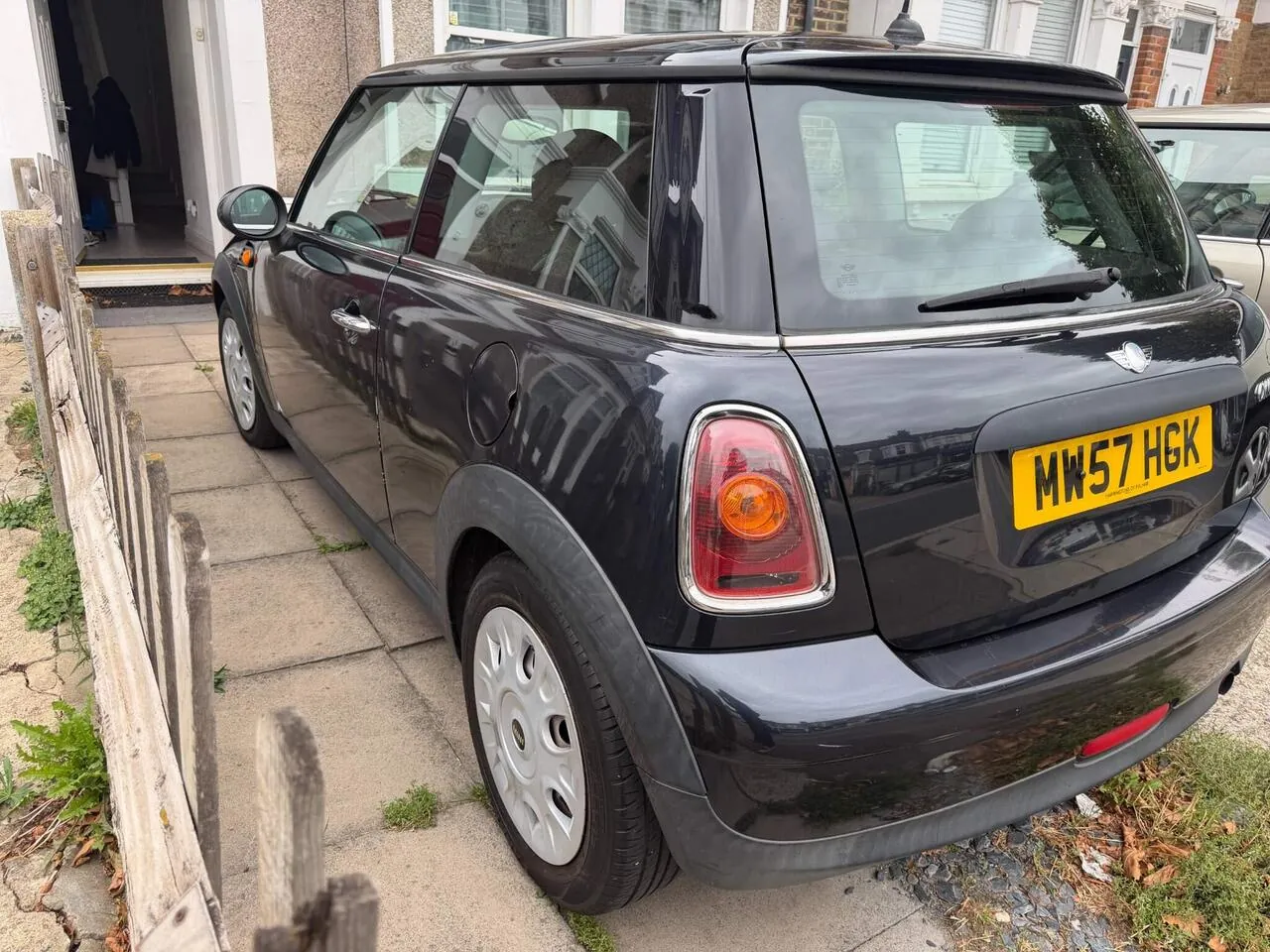 Mini Hatch 2008 photo 3