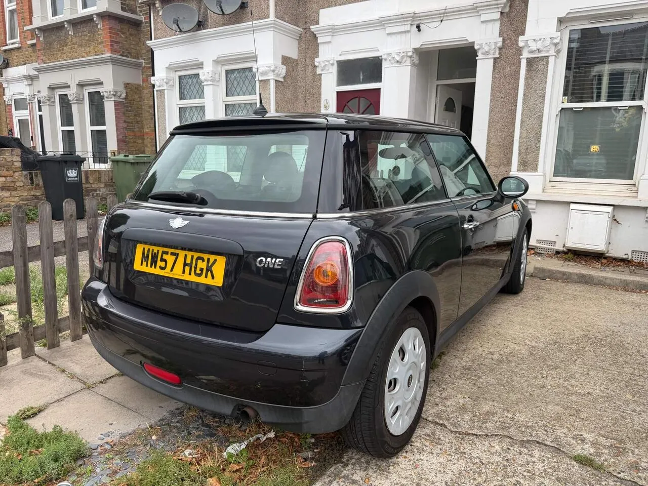Mini Hatch 2008 photo 4