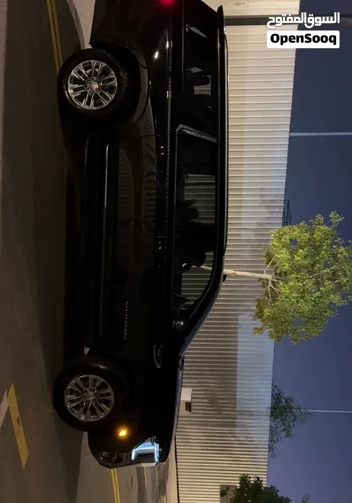 GMC Yukon 2021 photo 2