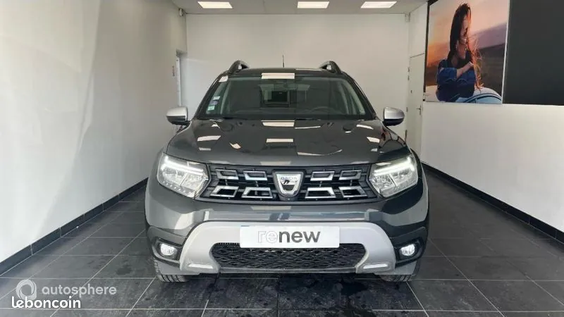 Dacia Duster 2022 photo 2