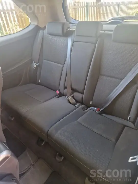 Toyota Auris 2007 photo 3
