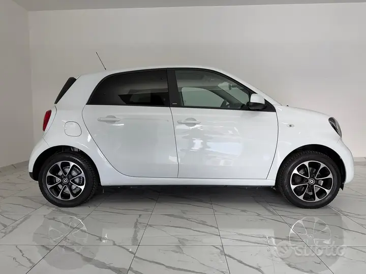 Smart Forfour 2016 photo 5