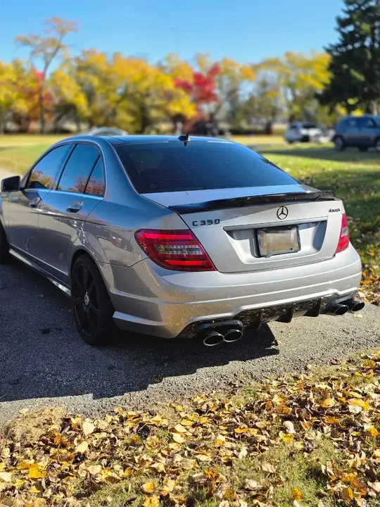 Mercedes-Benz C-Class 2012 photo 2