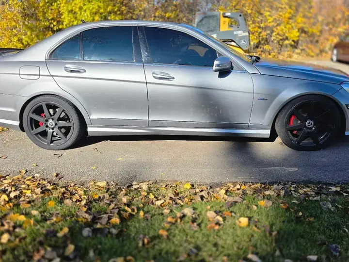 Mercedes-Benz C-Class 2012 photo 4