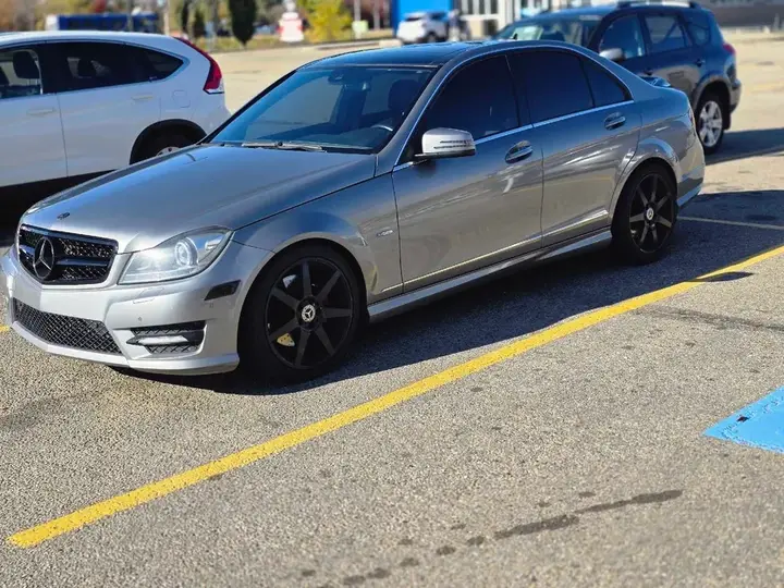 Mercedes-Benz C-Class
