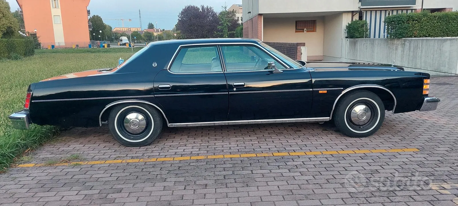Ford Ltd 1977 photo 4