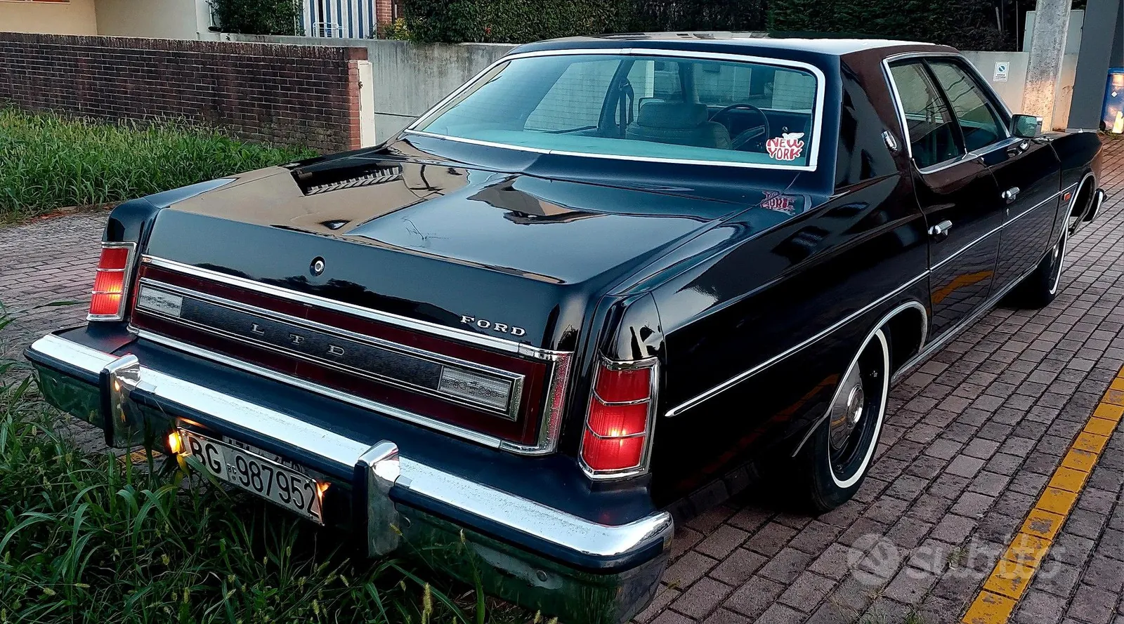 Ford Ltd 1977 photo 5