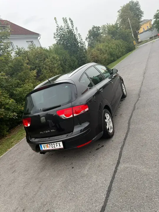 Seat Altea Xl 2011 photo 2
