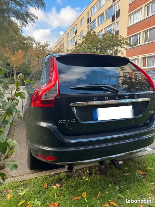 Volvo Xc60 2017 photo 2