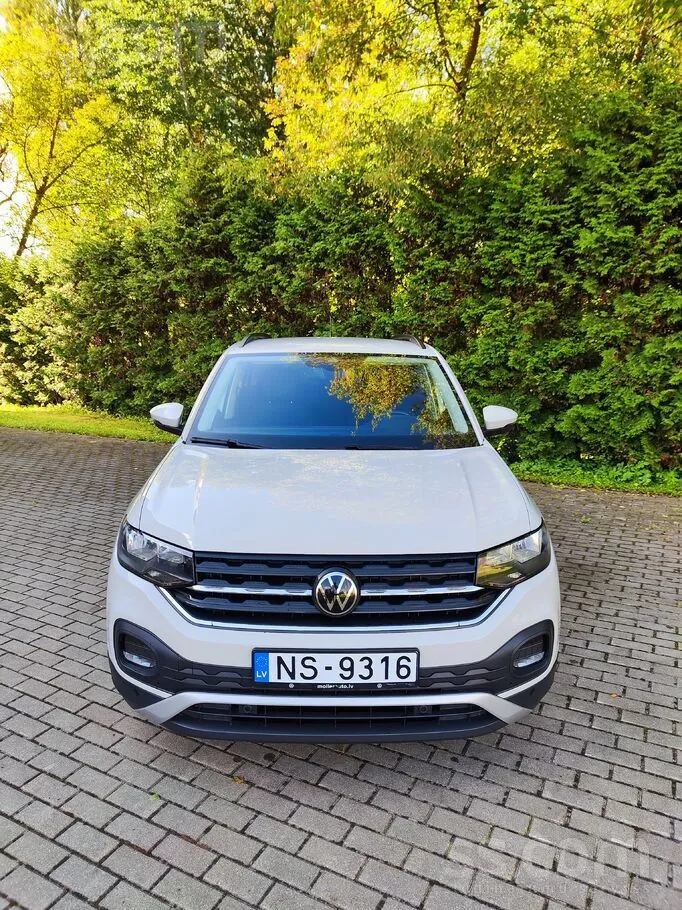 Volkswagen T-Cross 2023 photo 2
