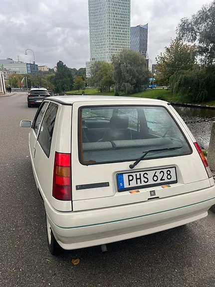 Renault 5 1989 photo 4