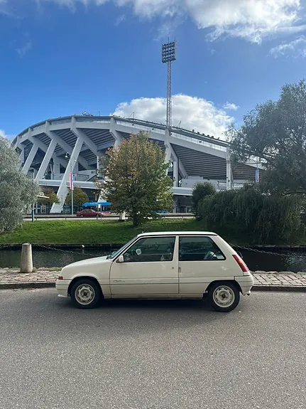 Renault 5 1989 photo 3