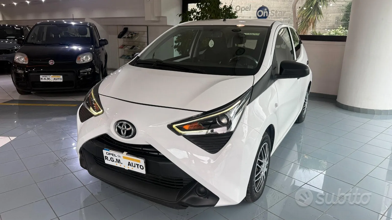Toyota Aygo Ii 2022 photo 3