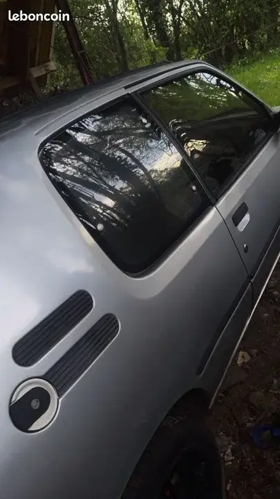 Peugeot 205