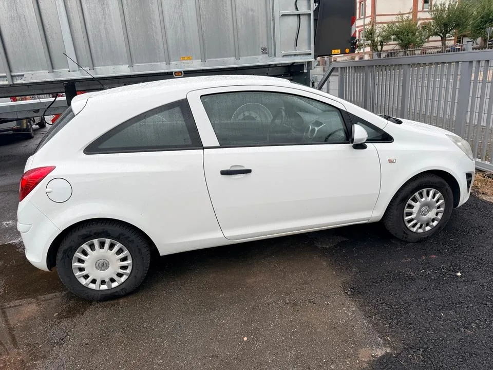 Opel Corsa D
