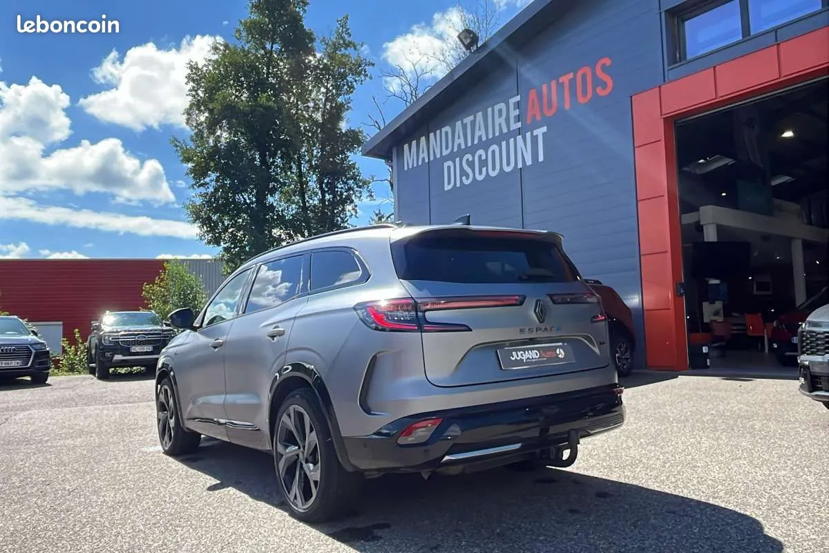 Renault Espace 2023 photo 2