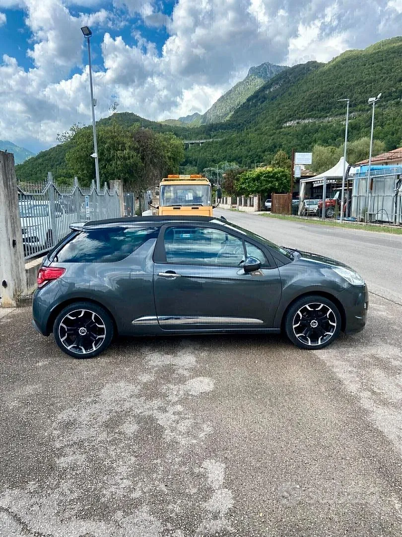 DS Automobiles Ds 3 2013 photo 4