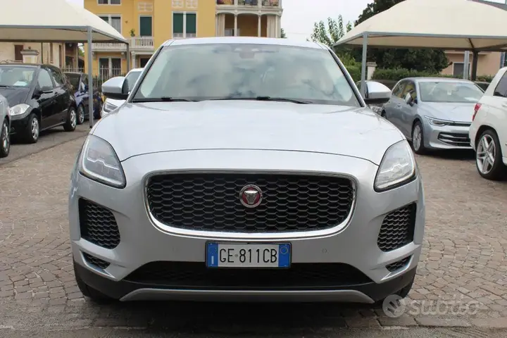 Jaguar E-Pace 2021 photo 5