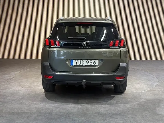 Peugeot 5008 2017 photo 5